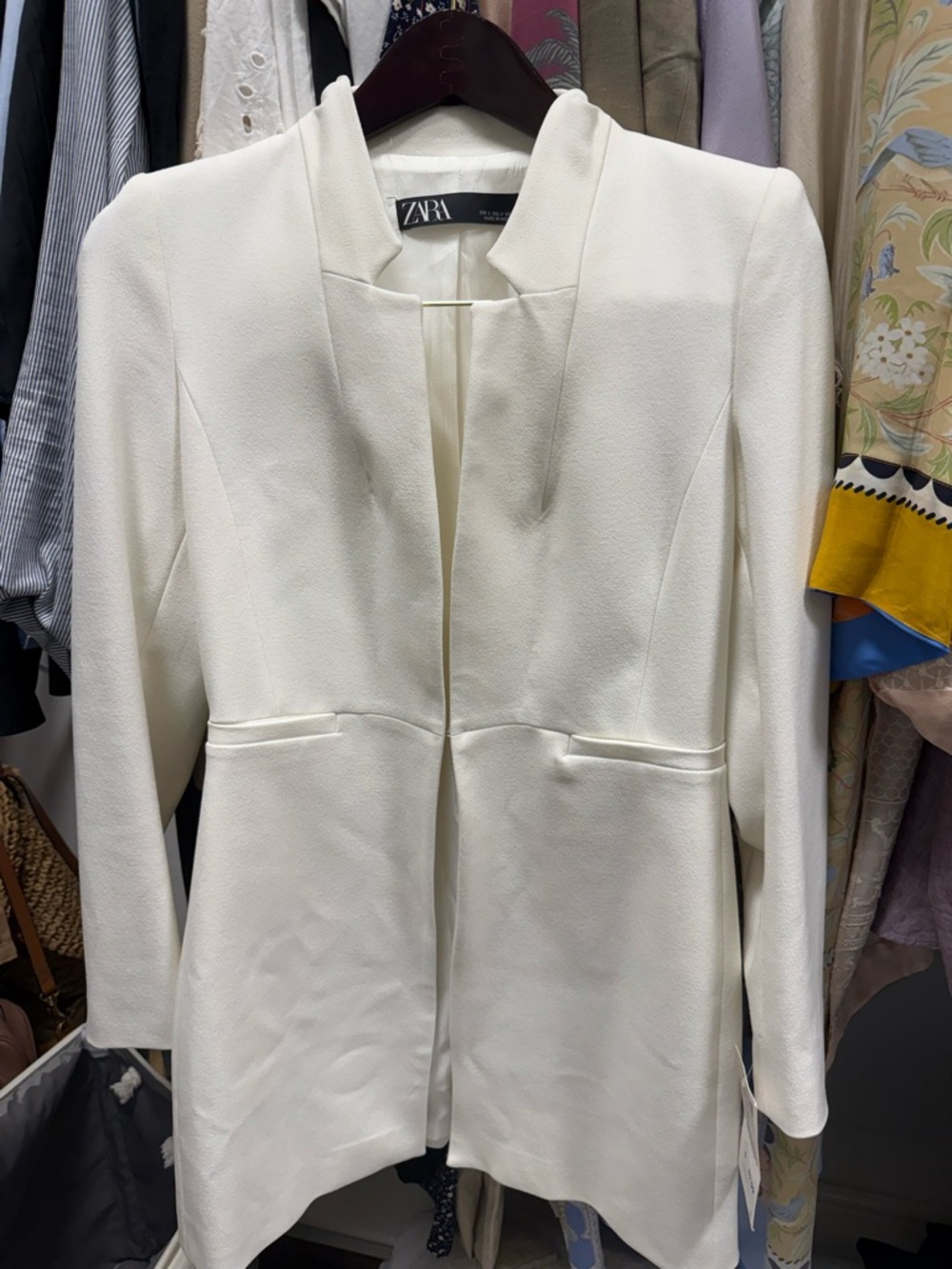 Ann Taylor White Open-Front Blazer Jacket